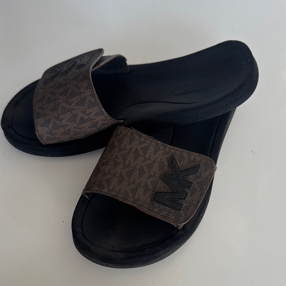 Michael Kors Black and Brown Slide Sandals